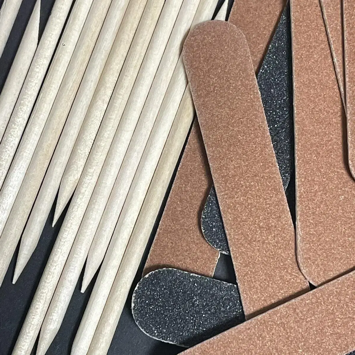 Are you preparing to start a nail business? Wood sticks, wood files, bulk