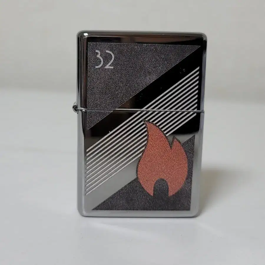 48623 ZIPPO32FLAME DESIGN 미개봉 새 지포라이터