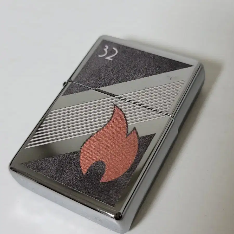 48623 ZIPPO32FLAME DESIGN 미개봉 새 지포라이터