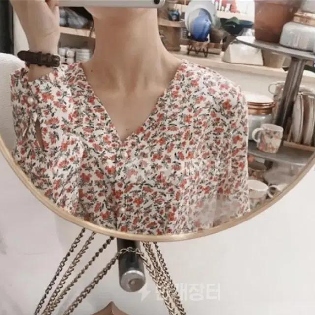 슬로우앤드 봄 flower blouse