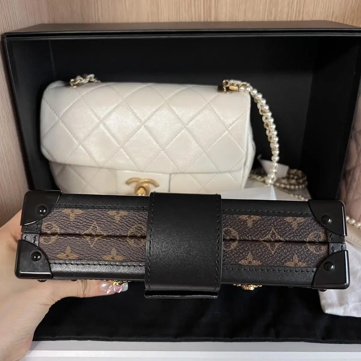 Louis Vuitton 루이비통 쁘띠뜨 말 크로스백 M44199