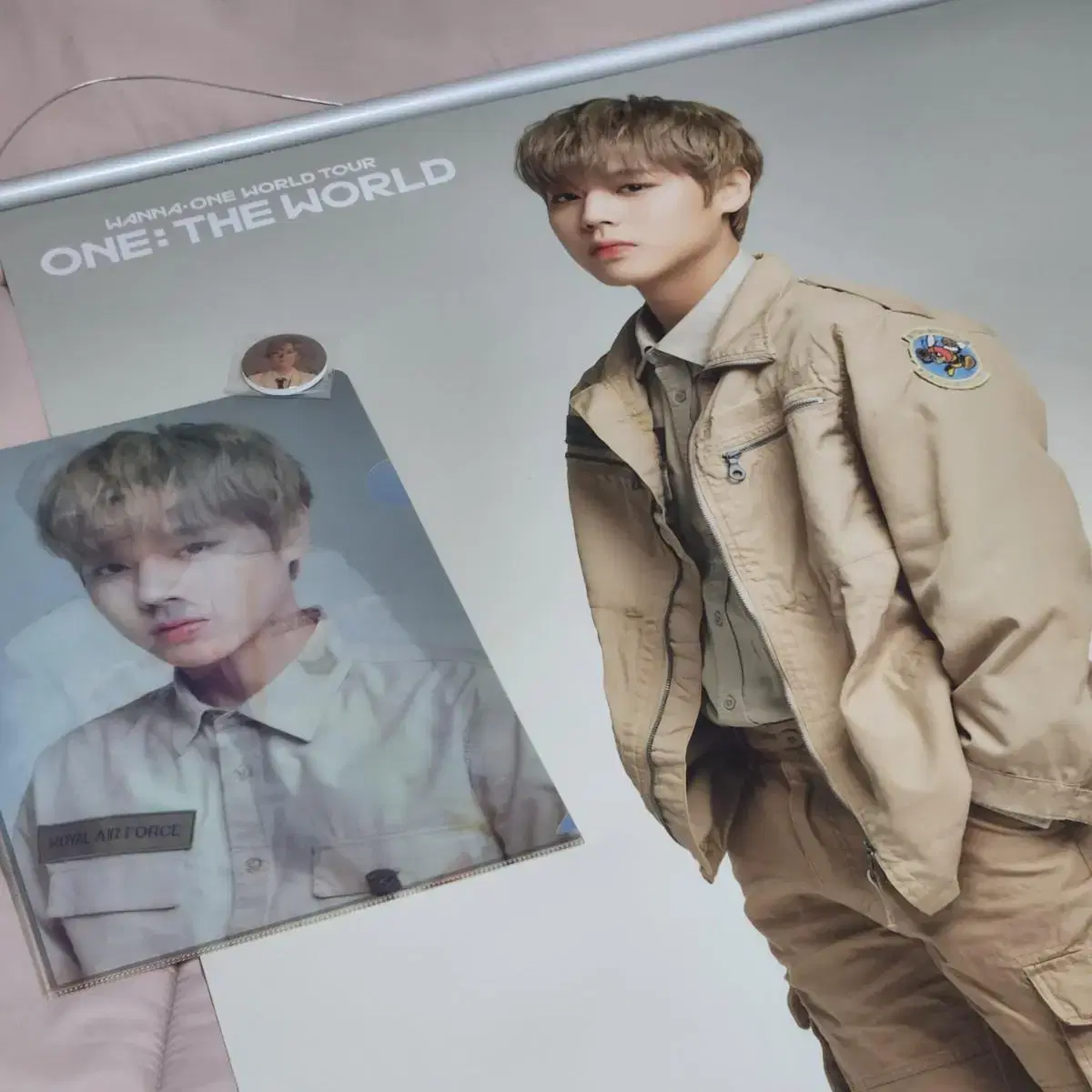 park jihoon merchandise sells