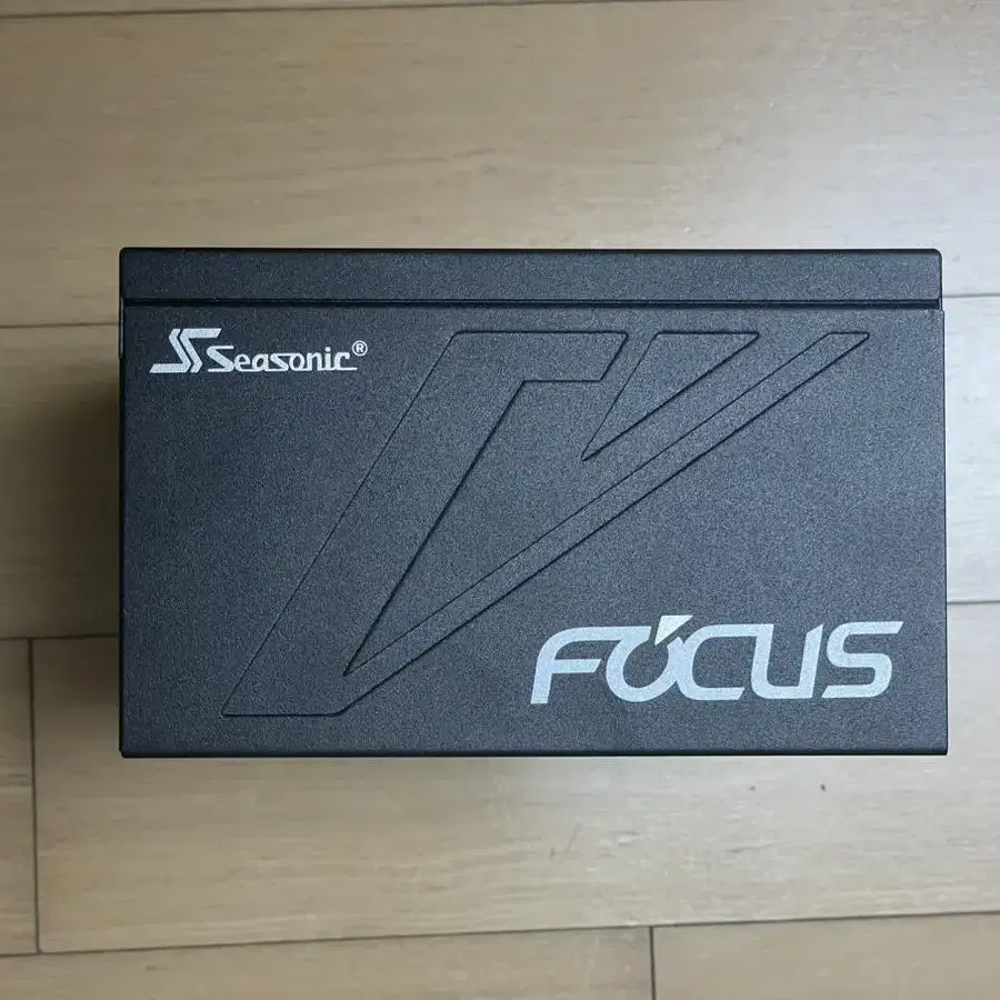 시소닉 FOCUS PLATINUM PX-850 Full Modular