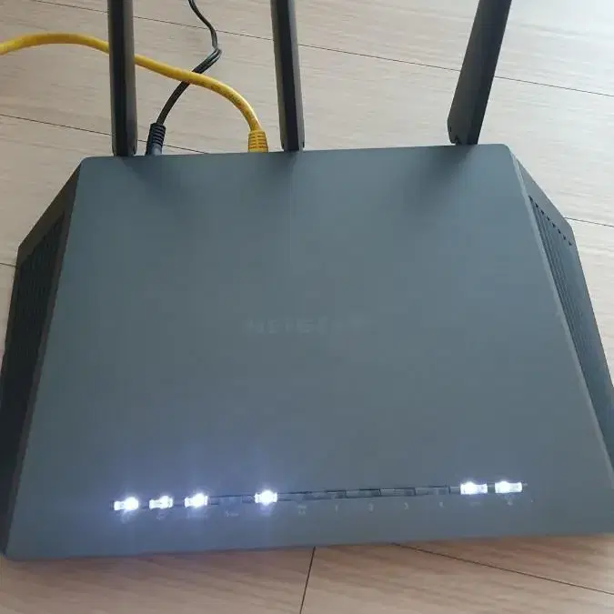 NETGEAR 나이트호크 스마트 WiFi 라우터 무선 최대속도 1900