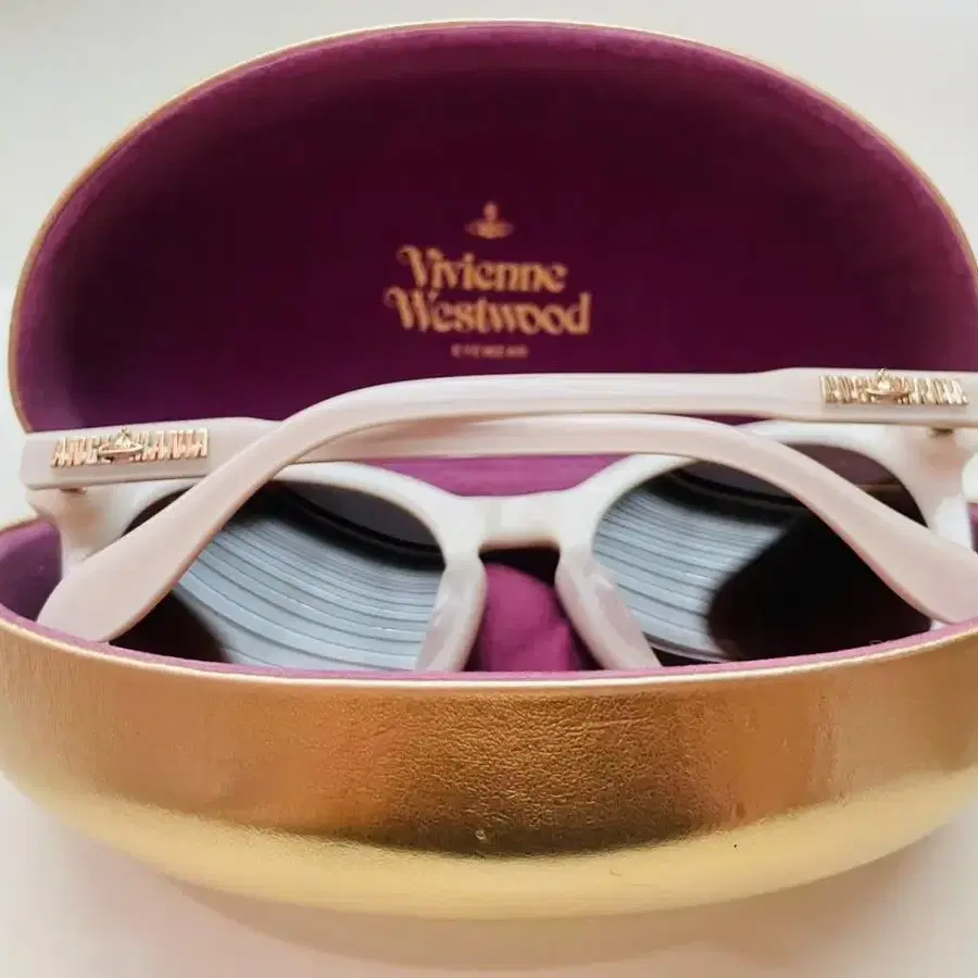 Vivienne westwood 선글라스