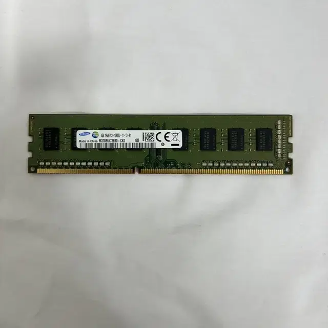 삼성 DDR3 4G 메모리 판매합니다.