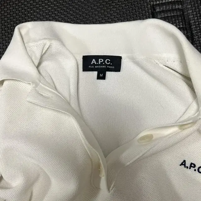 아페쎄 (apc) 여성 카라티