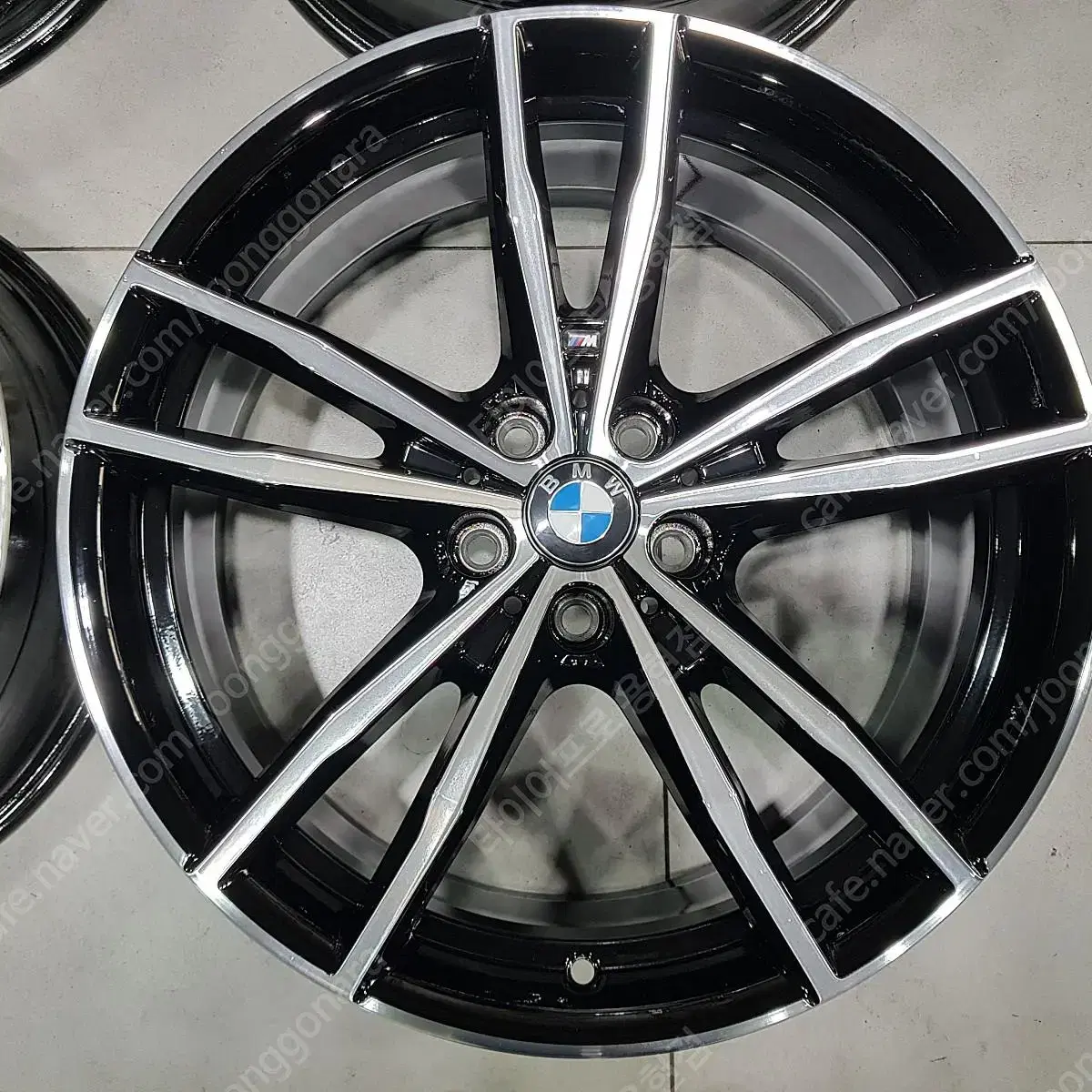 19인치 BMW 3시리즈 G20 791M G바디 순정 중고휠 한대분팝니다