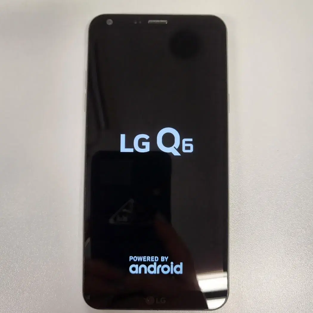 [수원영통] LG Q6(X600) 32GB 블루 - 22603