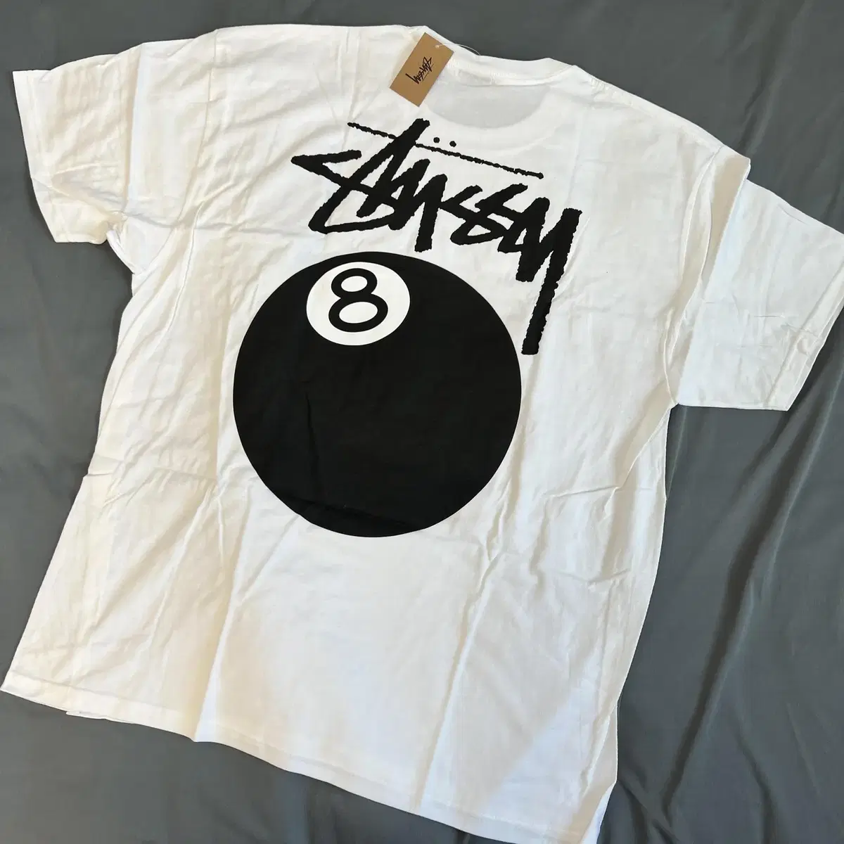 스투시 8볼 반팔 티셔츠 화이트 XL 사이즈 새제품 Stussy