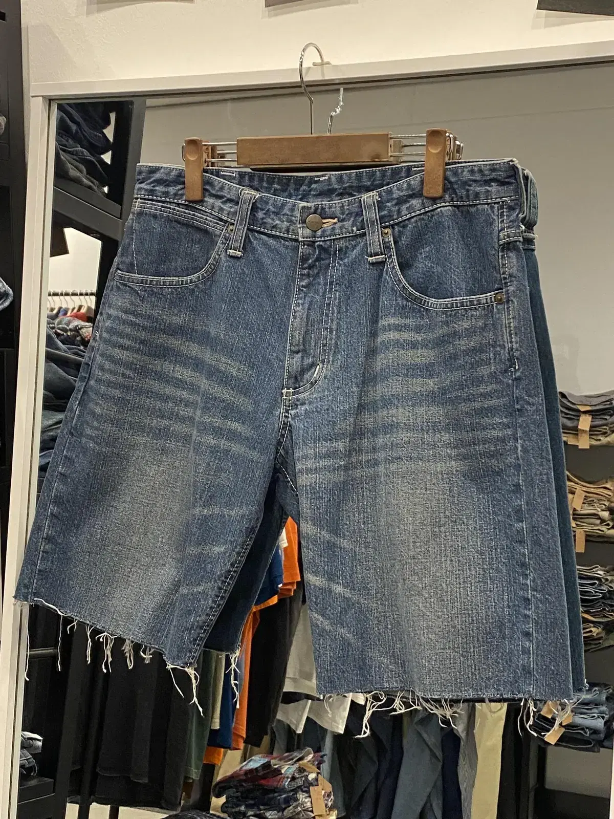 Wrangler 랭글러 데님 쇼츠 팬츠 (33-34inch)