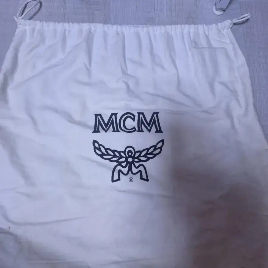 MCM밀라 토트백