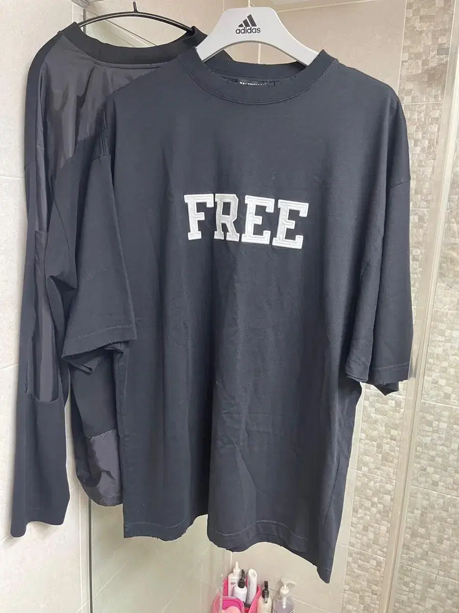 [XXS] Balenciaga FREE Destroyed Large Fit Short Sleeve T-shirt