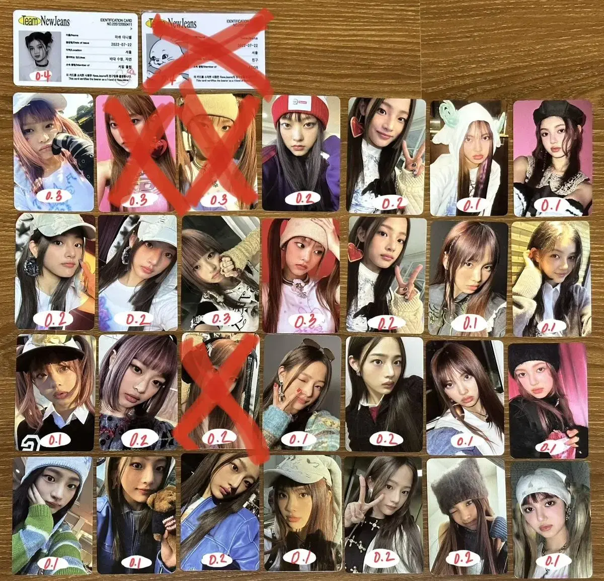 New Jeans Photo Card and more (Hanni, Haerin, Minji, Hyein, Danielle)