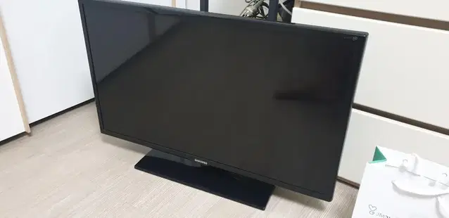 삼성 32인치 LED TV