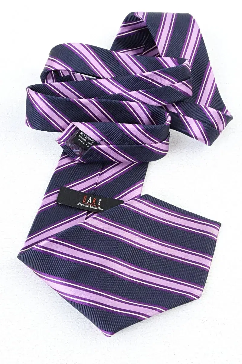 (9) Dax Silk Tie Purple Bora Diagonal Pattern Old School ACC.