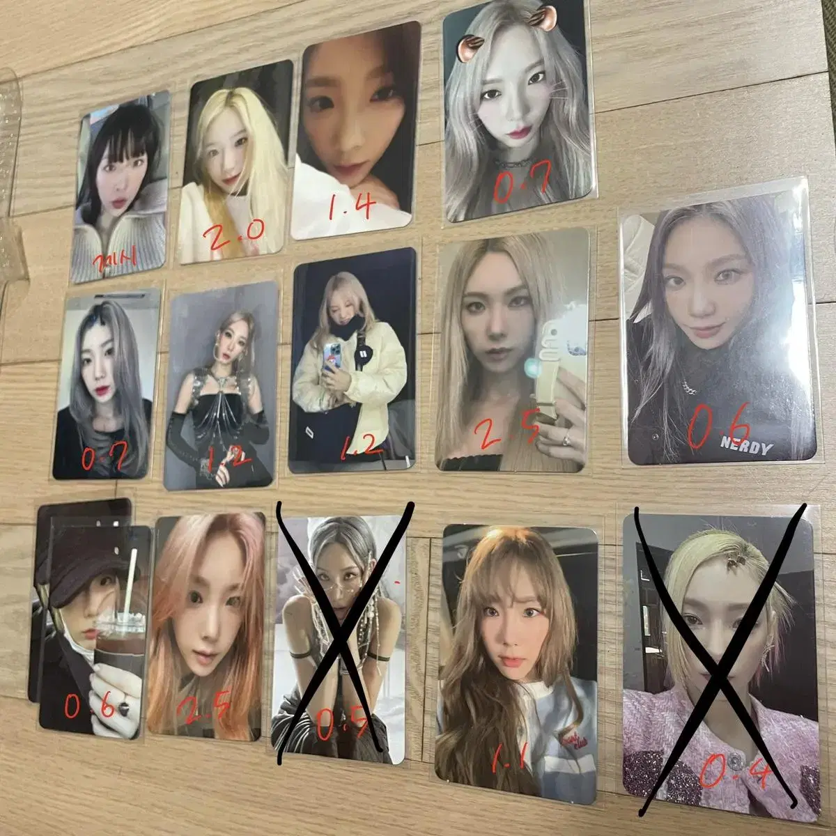 Taeyeon seasons greetings INVU Inbu Watdukol pre-order benefit photocard WTS