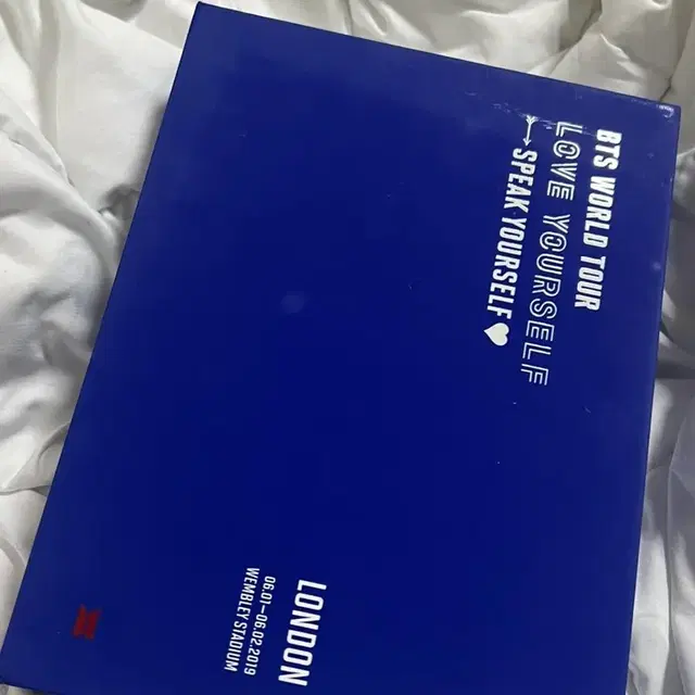 방탄소년단 럽셀 투어 런던콘 디비디 DVD 팝니다