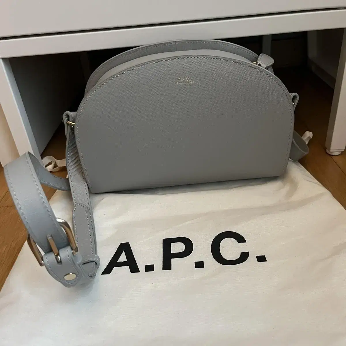 apc 하프문백 라이트그레이