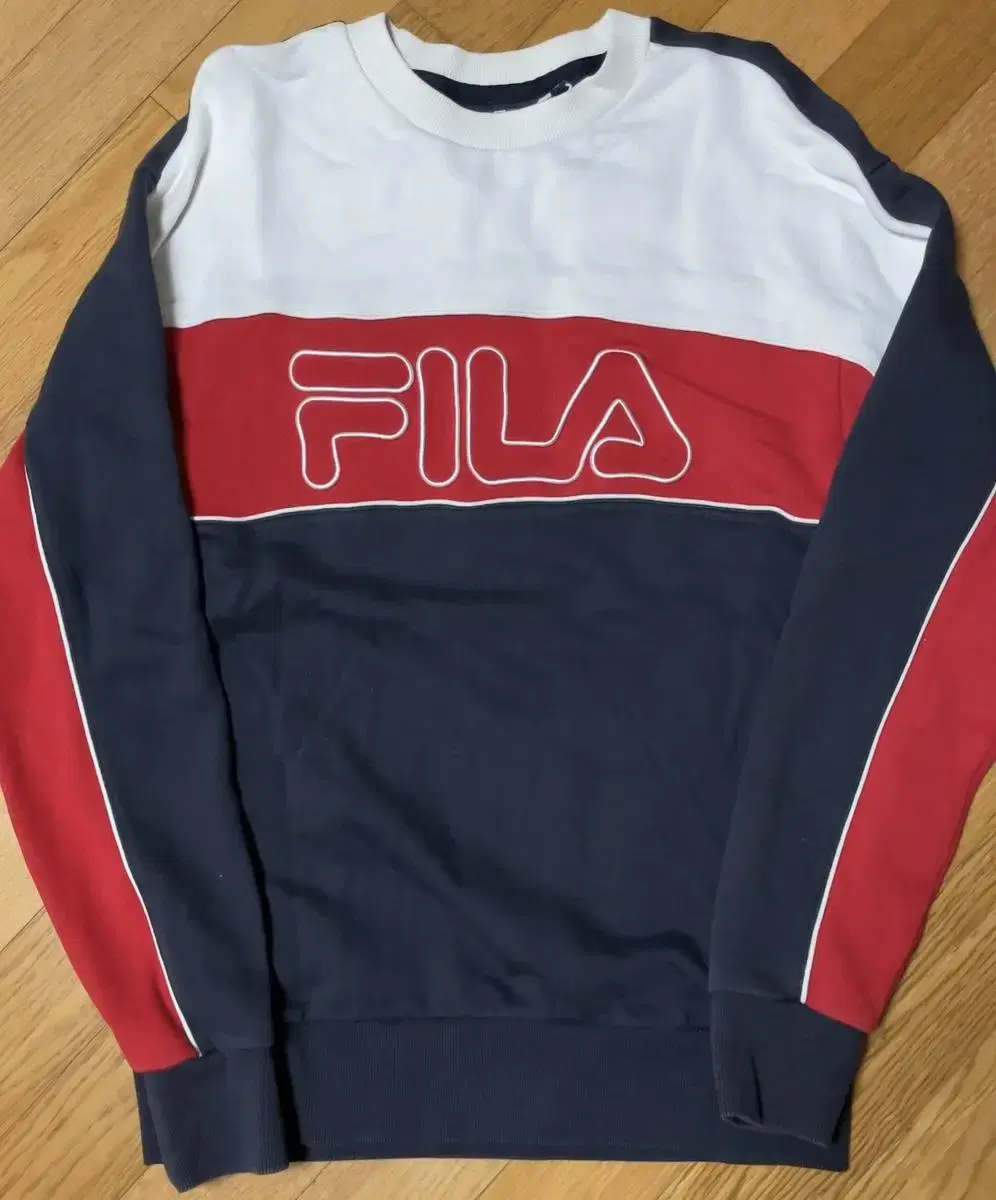 FILA 배색 맨투맨