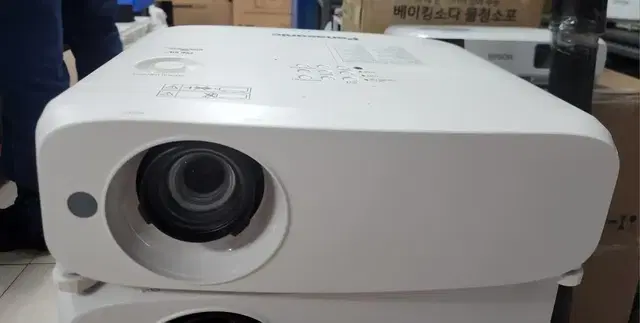 파라소니VZ580 중고빔프로젝터