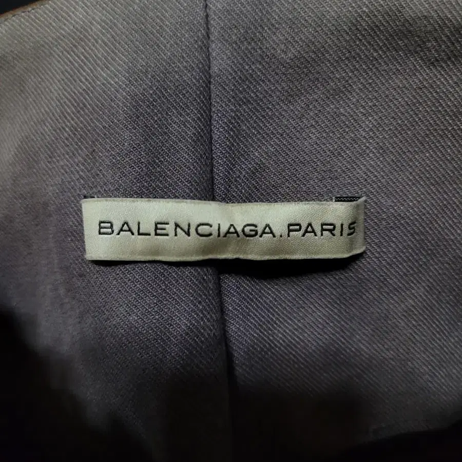 Balenciaga 발렌시아가 레더 배색 초간지 팬츠