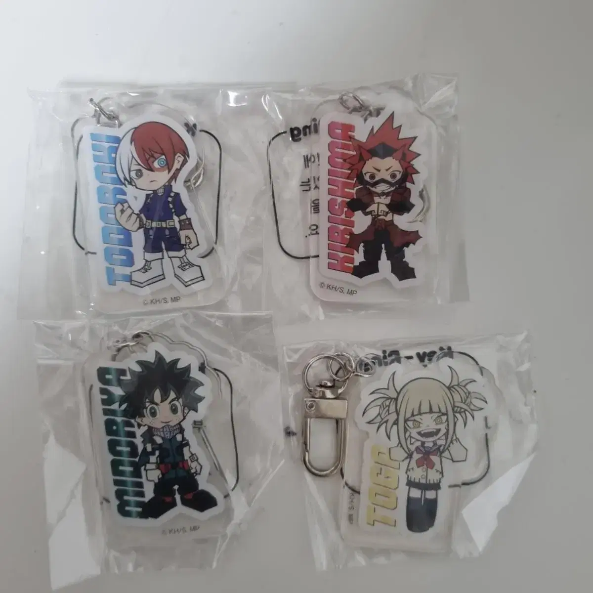 Hiroaka Nahia Random Convenience Store keyring acrylic keyrings bulk wts