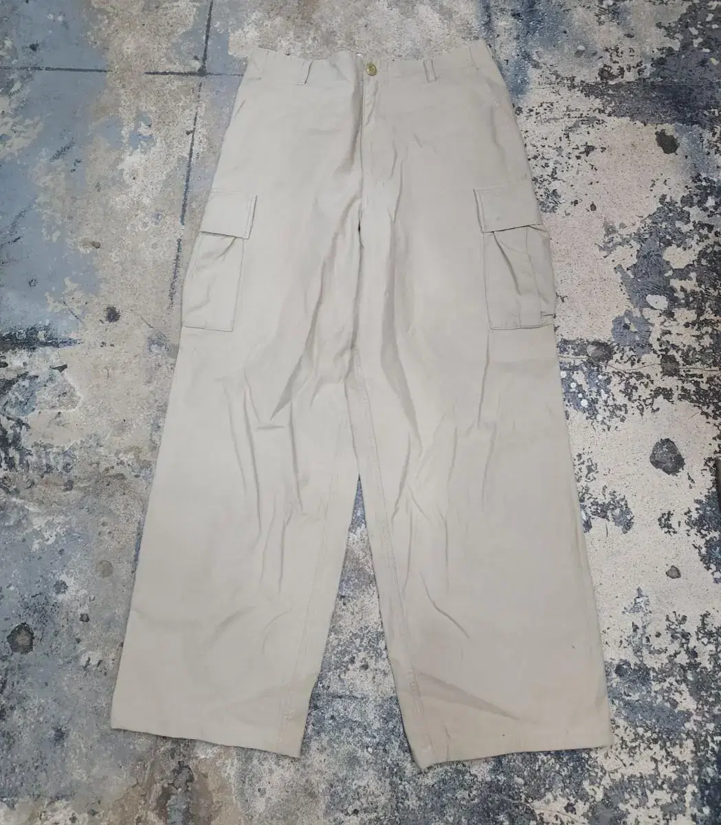 Surplus Beige Military Cargo Pants