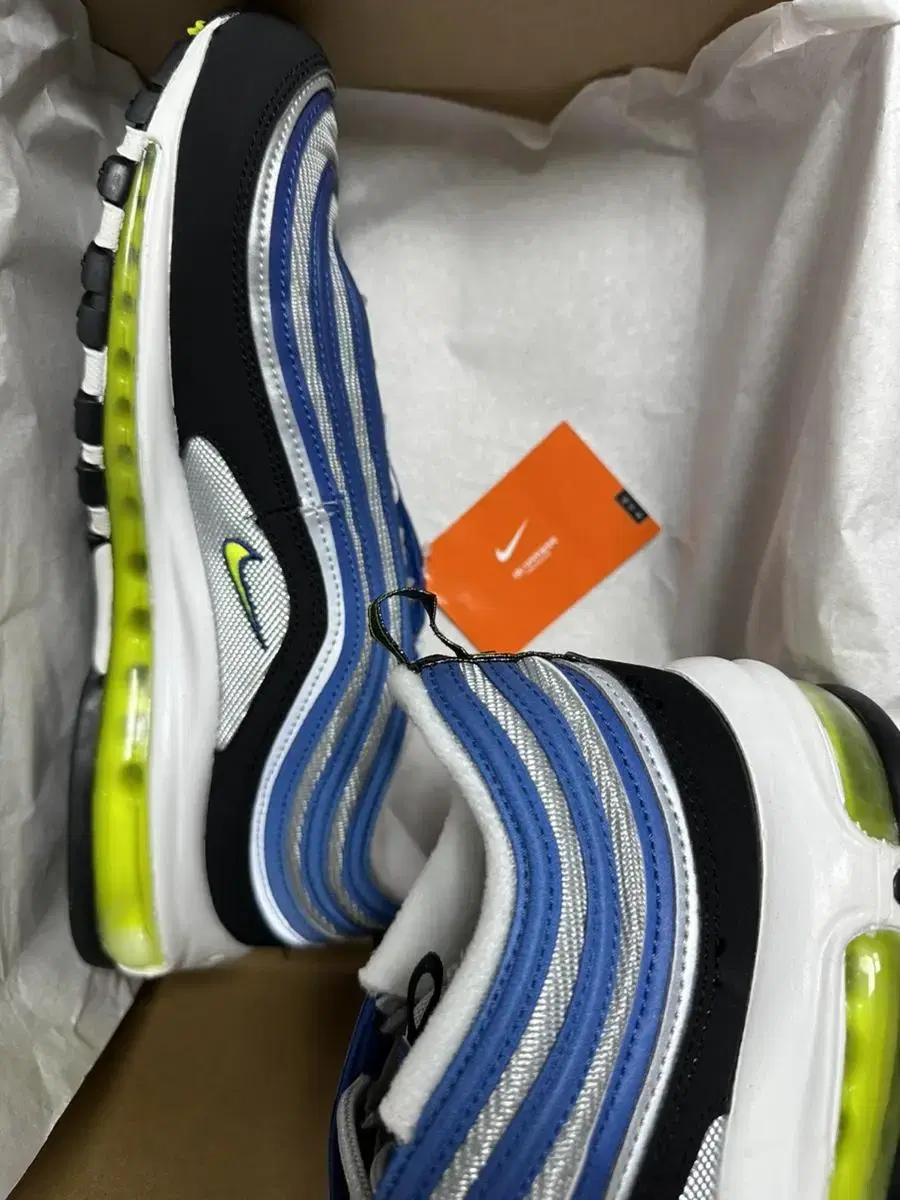 Nike Air Max 97 OG Atlantic bloo and Voltige Yel