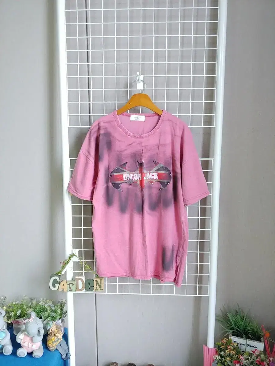 washing cotton T-shirt