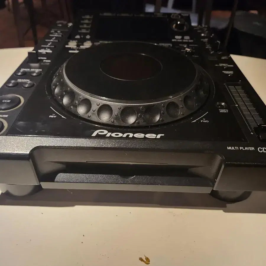 CDJ 2000 덱1쪽 판매합니다