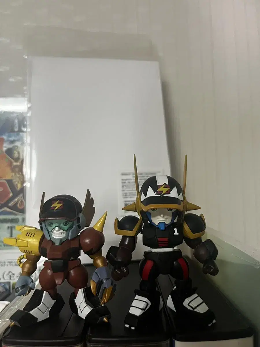 Ironliger Figures