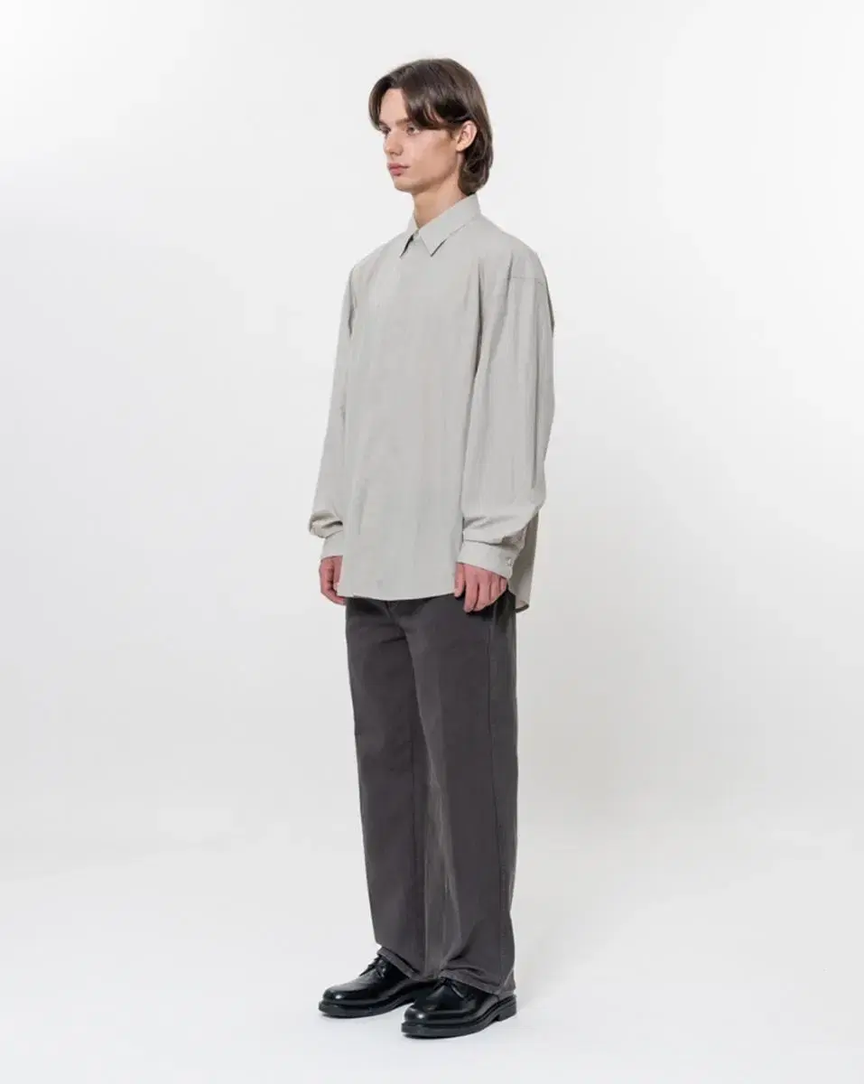 [M] Bislow Minimalist Shirt Sells