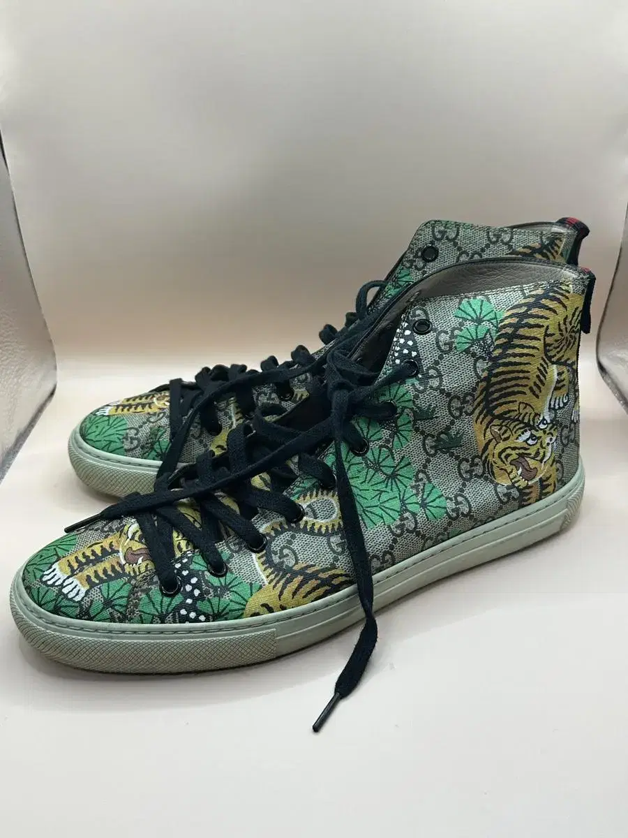 GUCCI Bengal Tiger High-top Sneakers