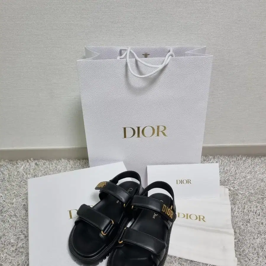 디올 Dior 샌들 백화점구입 새제품