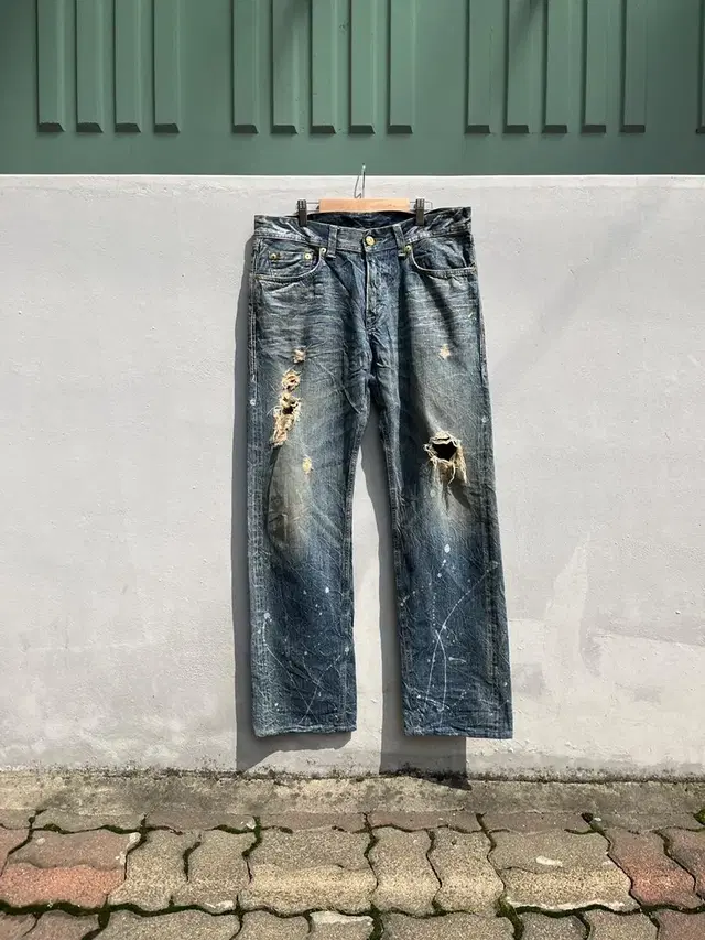 destroyed painting washing denim pants