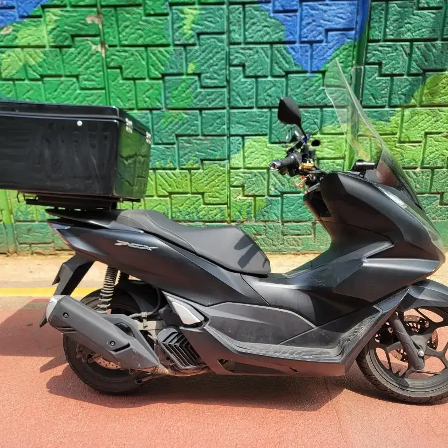 21년식 pcx125 판매합니다(ABS)