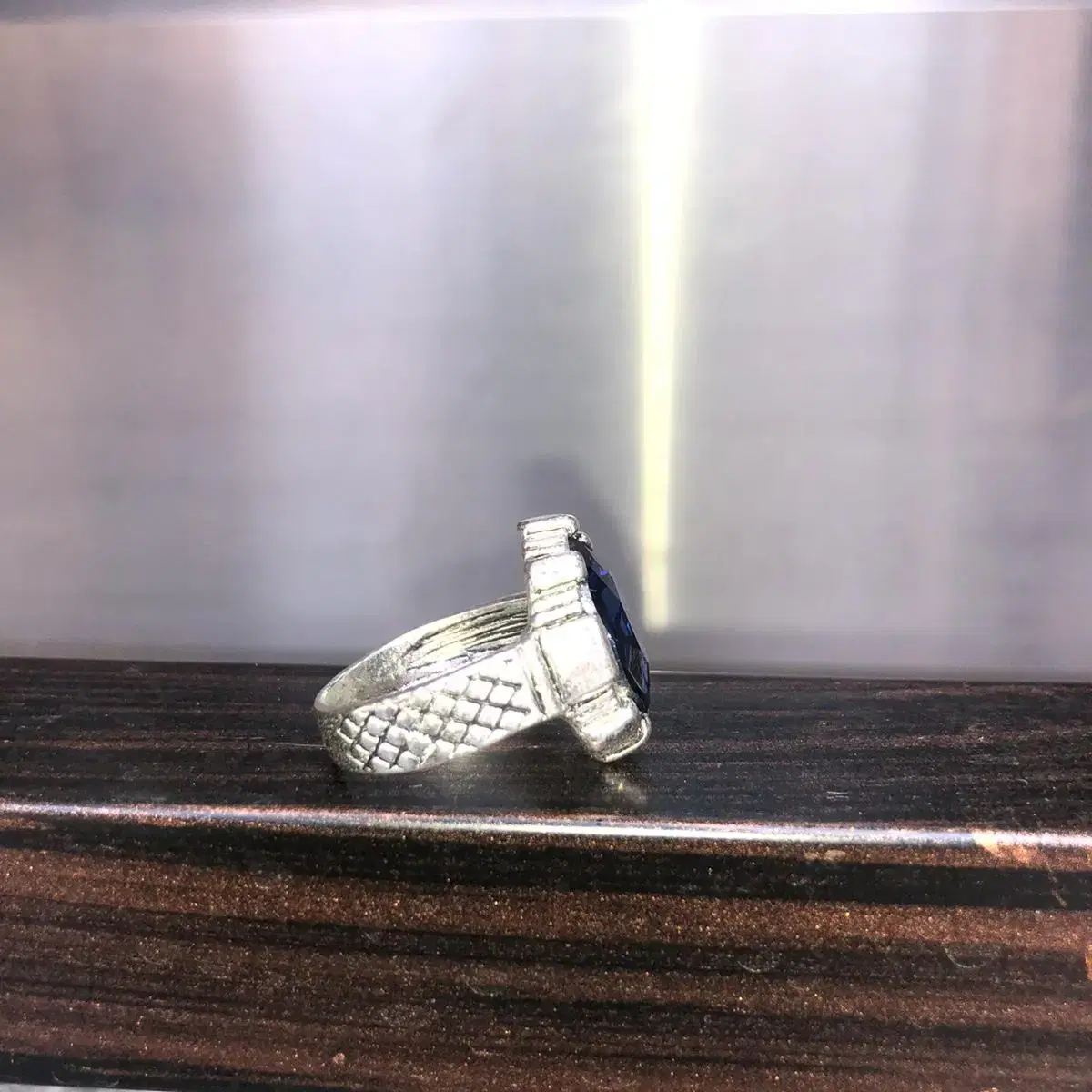 Vintage Snowman snake ring