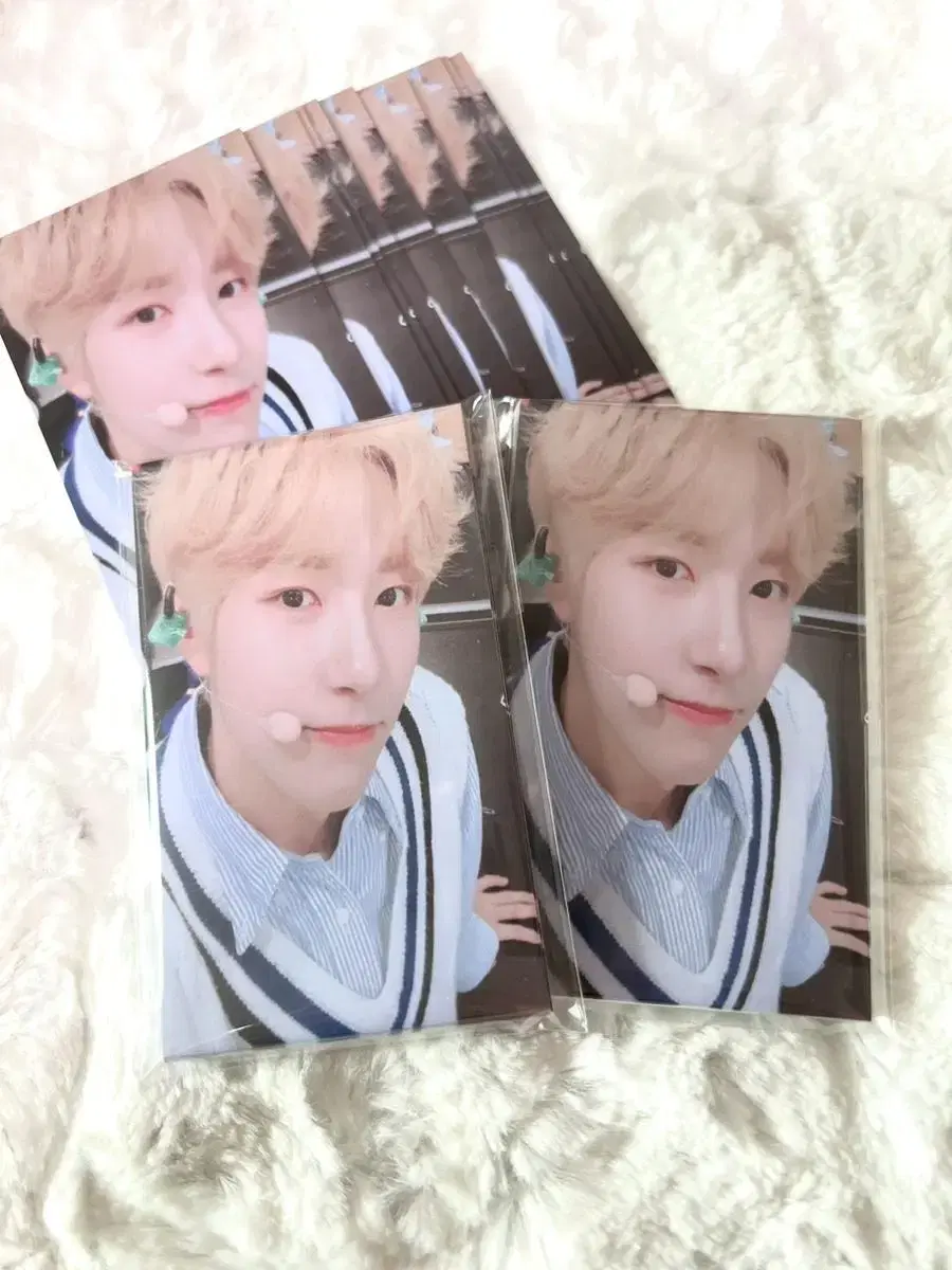 NCT renjun unofficial goods photocard Sells