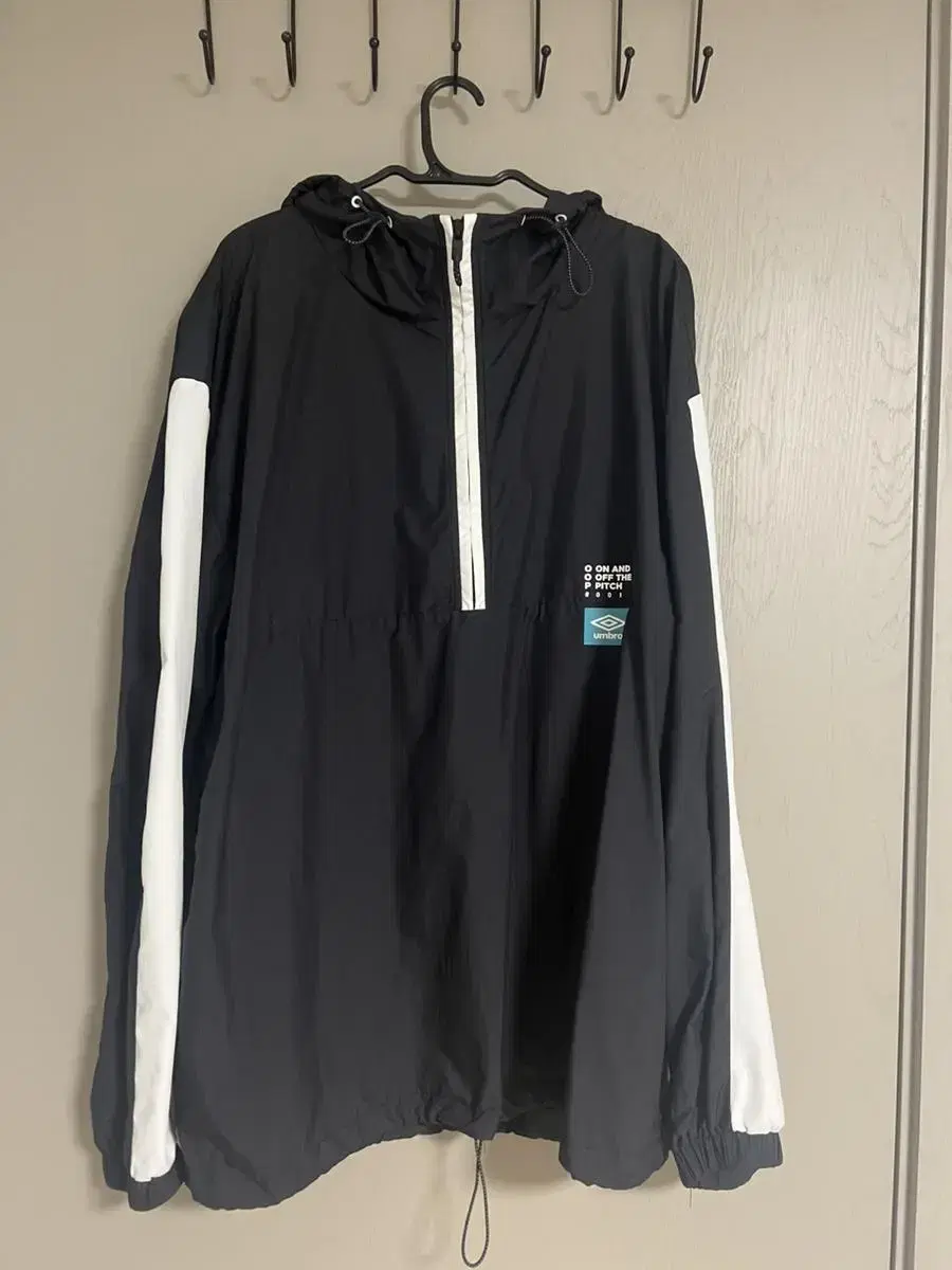 Umbro Windbreaker XL