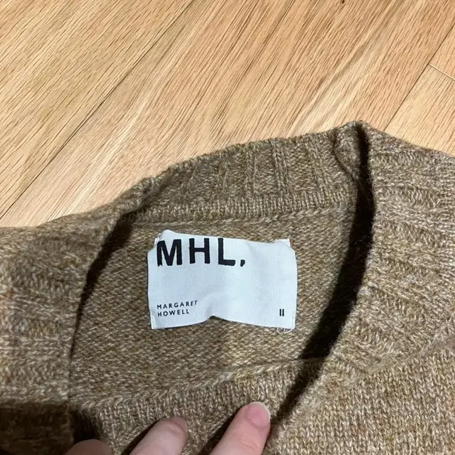 마가렛 호웰 MHL 스웨터 (닥터마틴 레인부츠 증정)