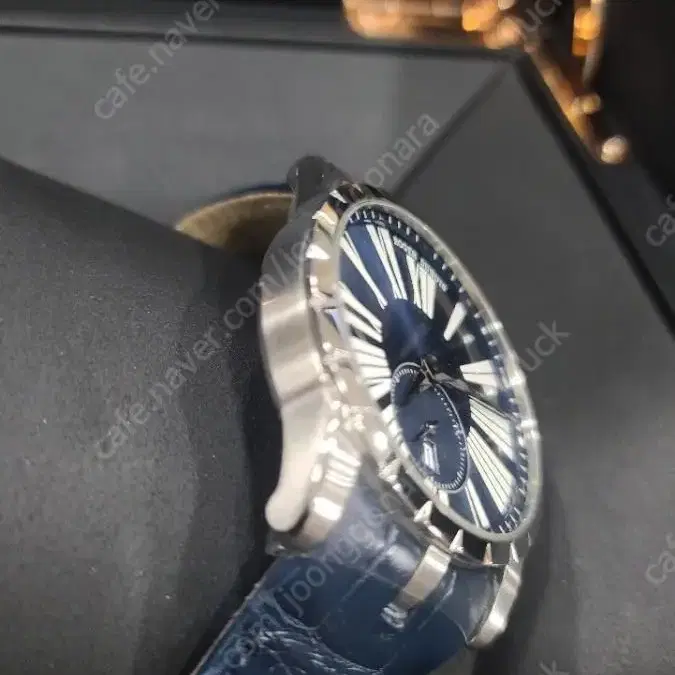 RogerDubuis 로저드뷔 엑스칼리버 42 DBEX0535