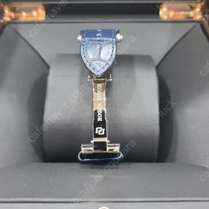 RogerDubuis 로저드뷔 엑스칼리버 42 DBEX0535