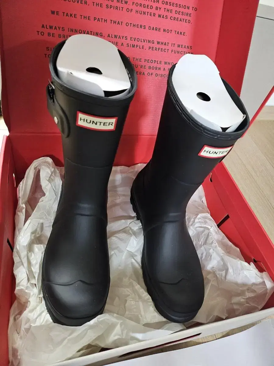 [ Genuine ] hunter Rain boots / 260ㅡ270 / UK-8 / No belly