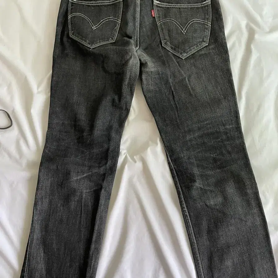 [W32 L32] 리바이스 519  Levis 블랙 화이트 skinny