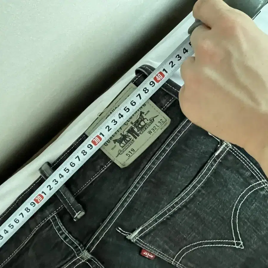 [W32 L32] 리바이스 519  Levis 블랙 화이트 skinny