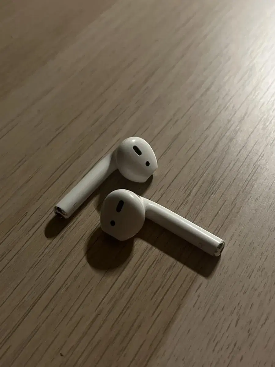 AirPods