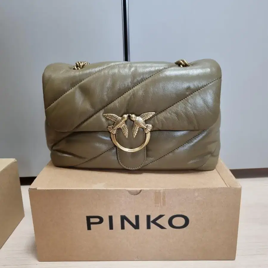 PINKO 가방