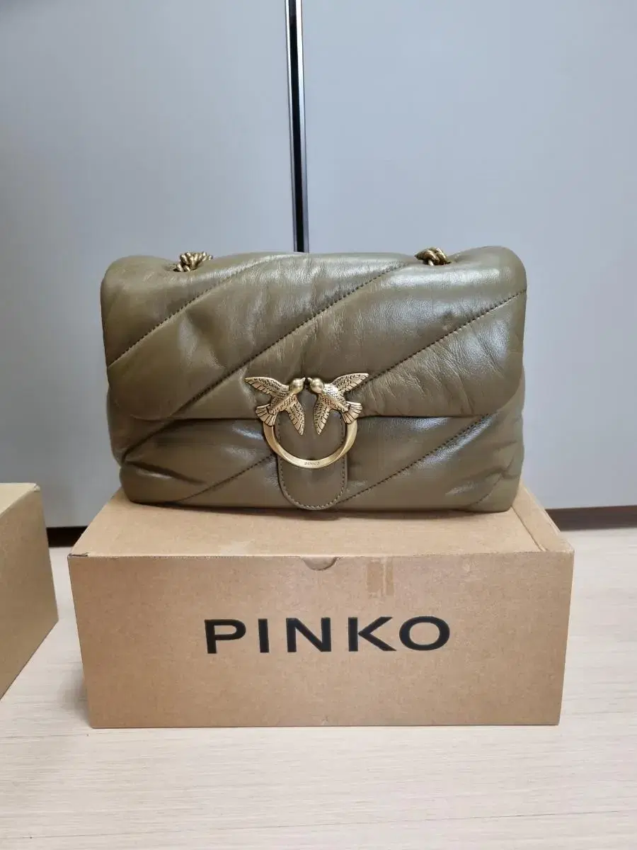 PINKO 가방