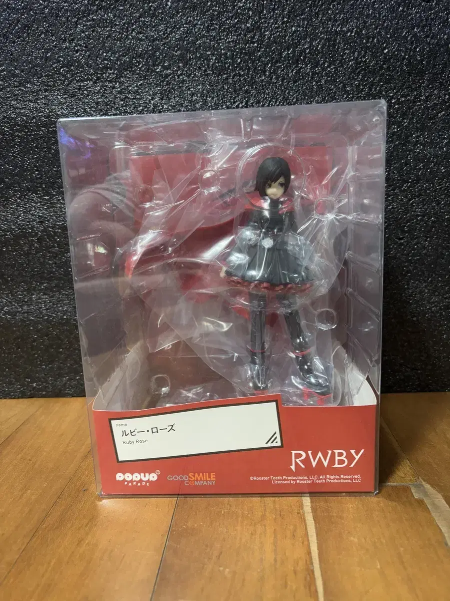 Unsealed) RWBY Ruby Rose Figurine Interior Prop Mockup